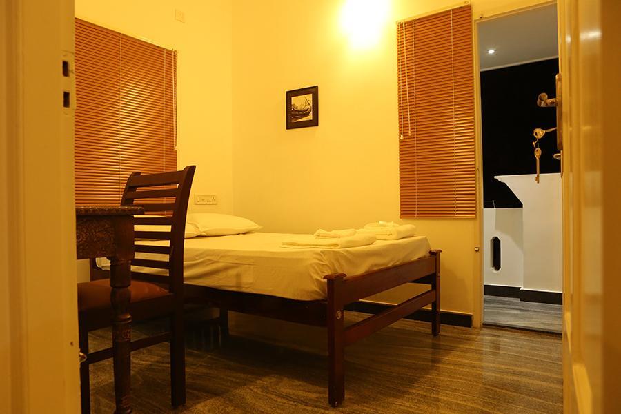 Janatha Homestay Kochi Екстериор снимка